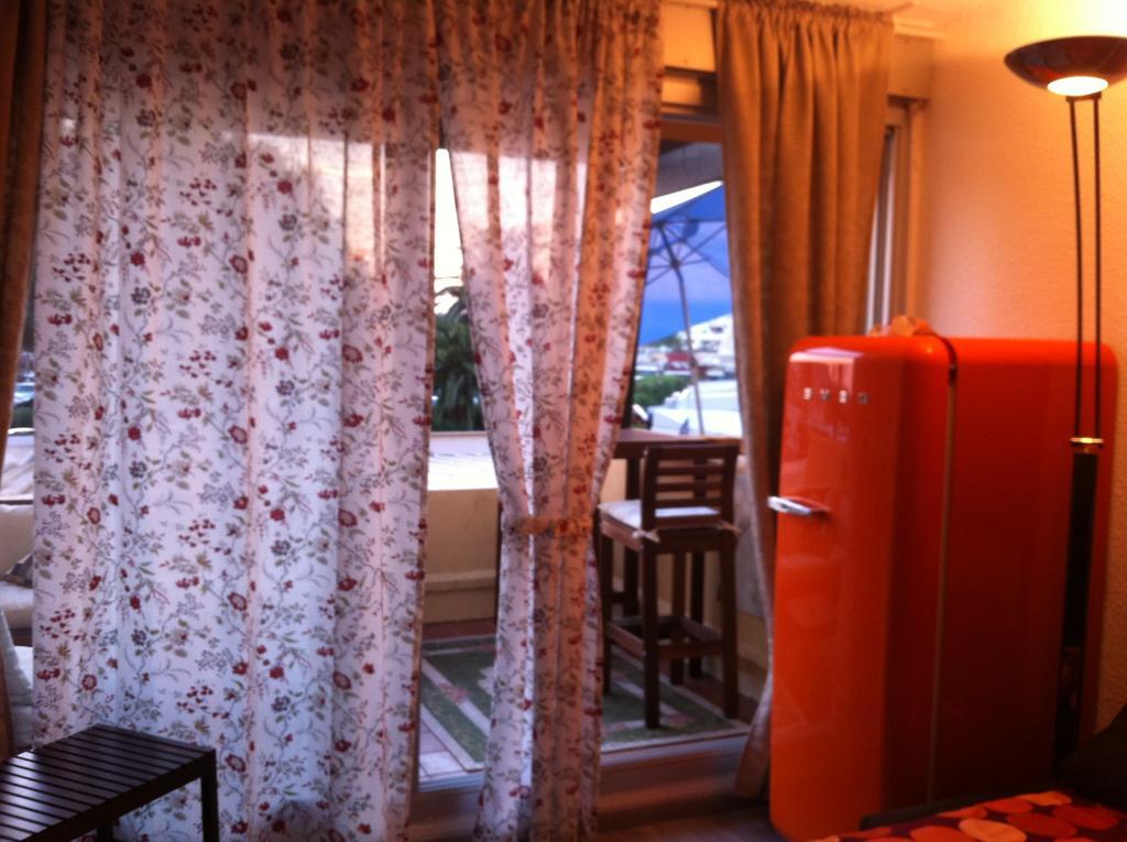 Au Coeur Du Village Naturiste Agde Dış mekan fotoğraf